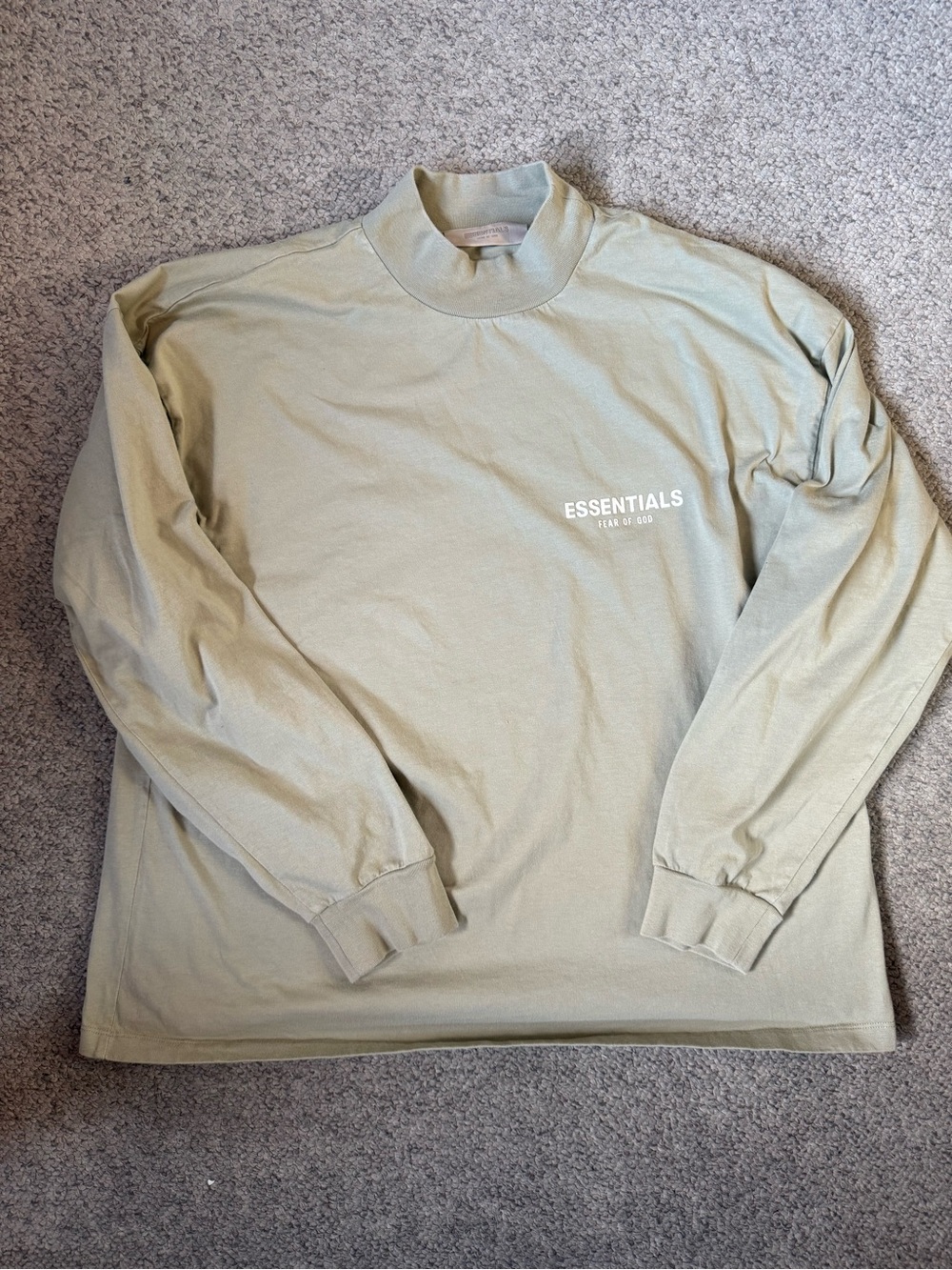 ESSENTIALS Oversized Long Sleeve Logo Tee in Sage - Men’s M